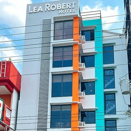 Lea Robert Hotel Angeles Pampanga By Reddoorz Exterior foto